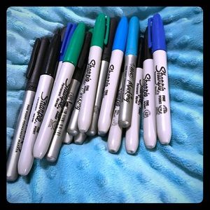 20+ sharpies